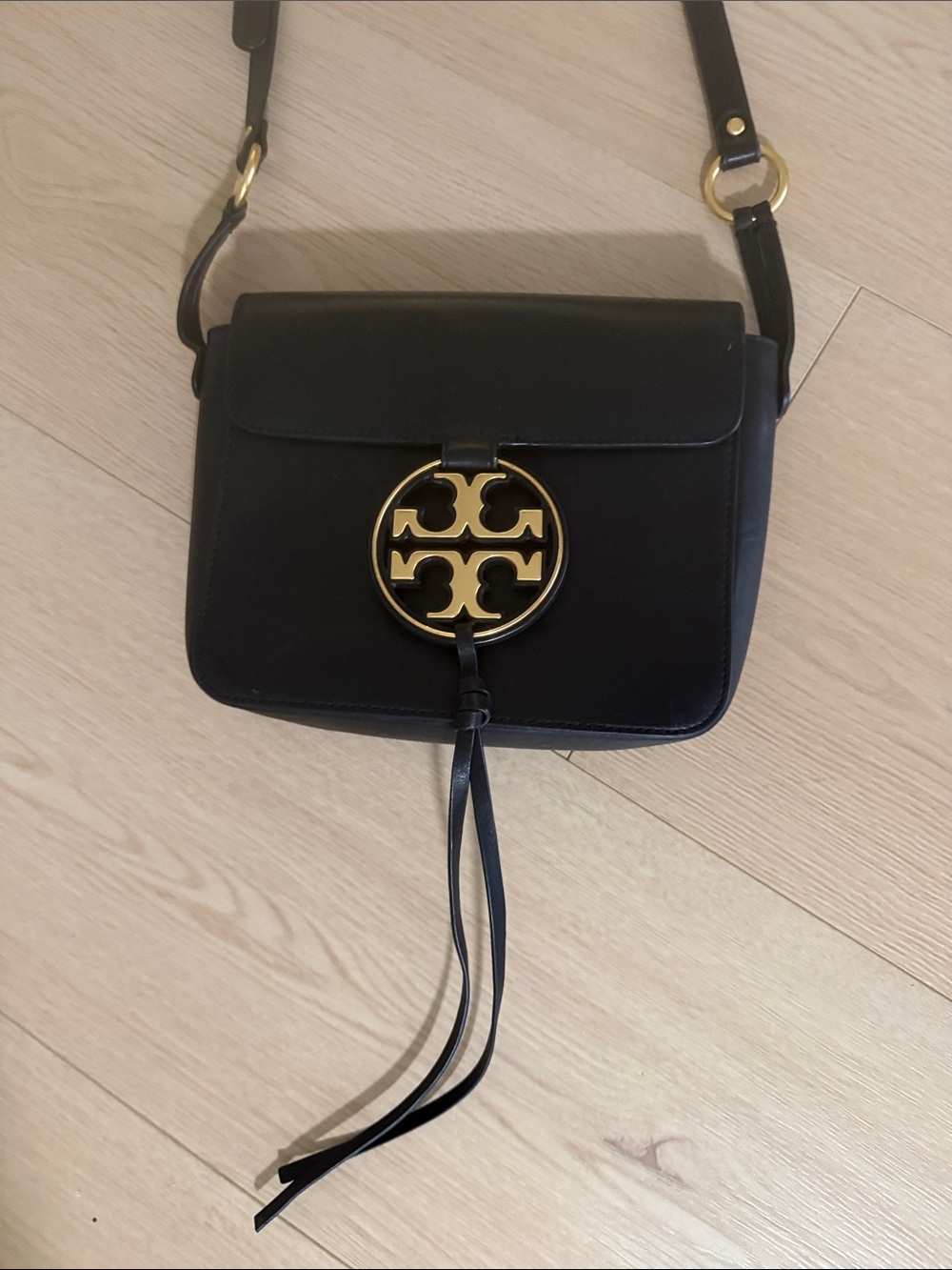 Tory Burch Black Fleming Small Crossbody with Gold Logo - Picture 2 of 8